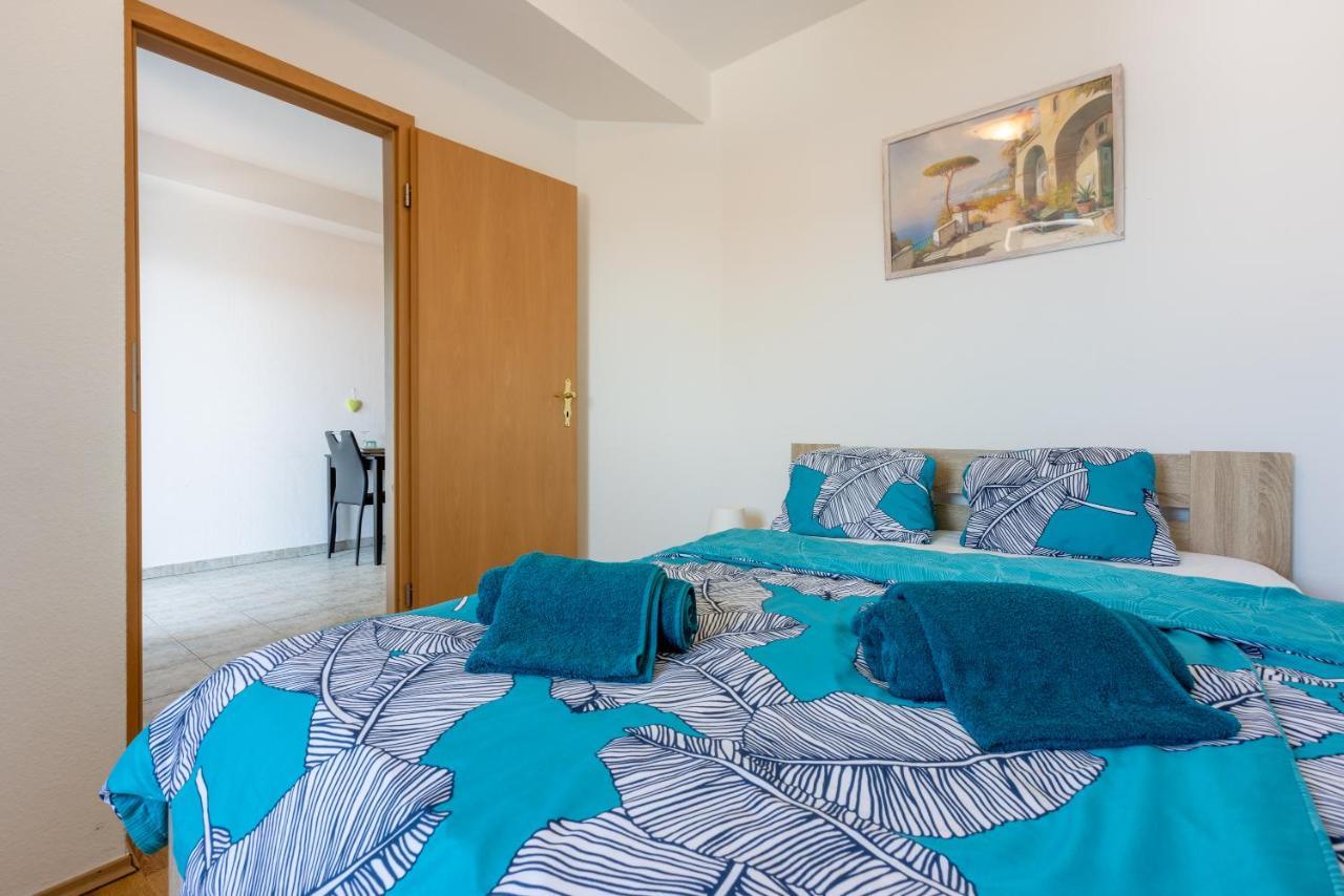 Apartments Antonija Crikvenica Extérieur photo