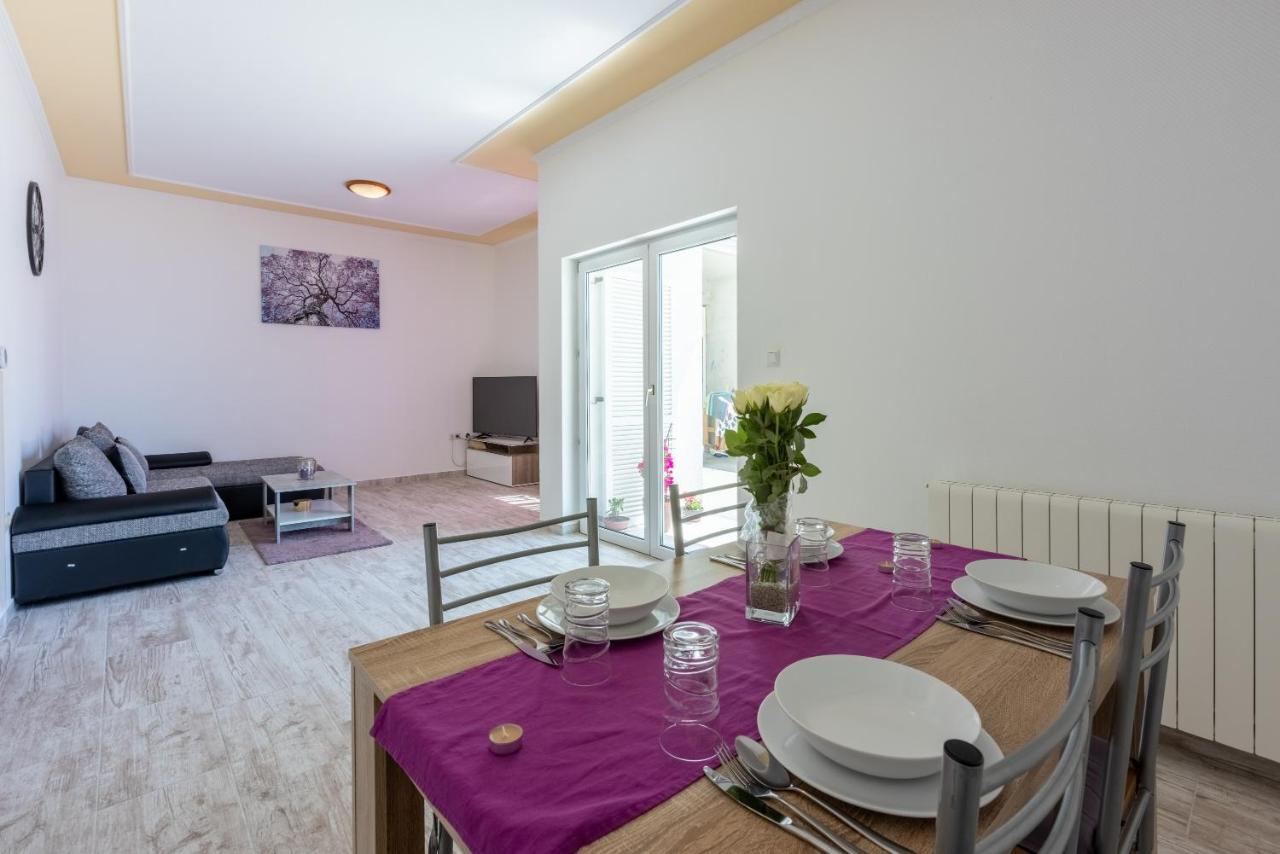 Apartments Antonija Crikvenica Extérieur photo