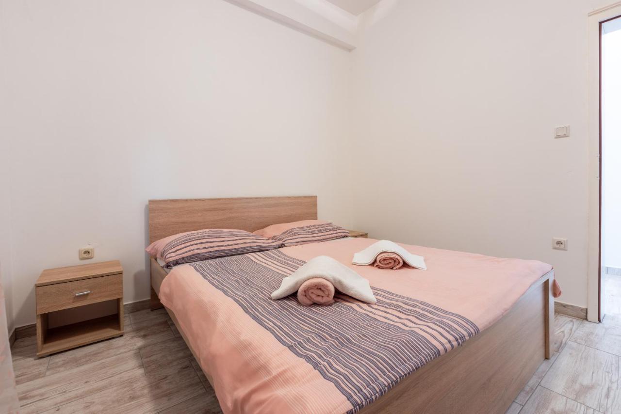 Apartments Antonija Crikvenica Extérieur photo